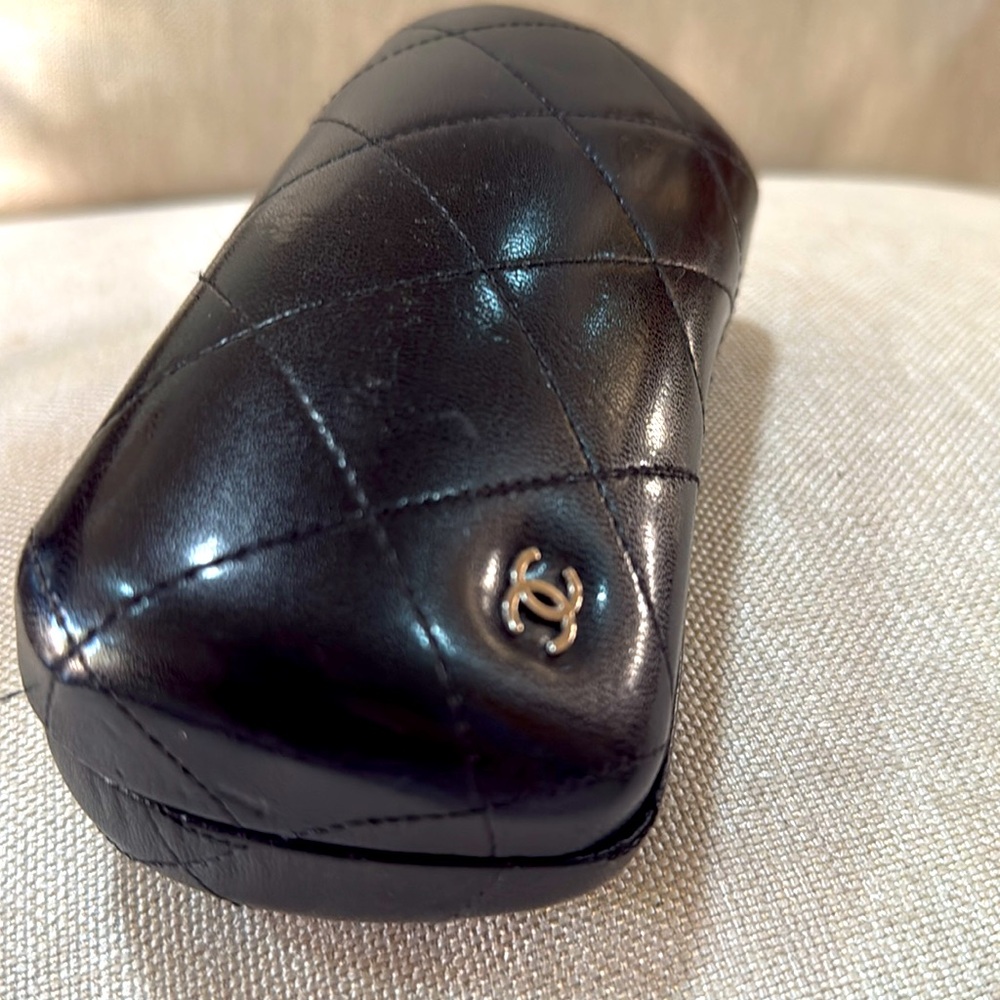 CHANEL vintage quilted sunglasses hard box black - Picture 1 of 11